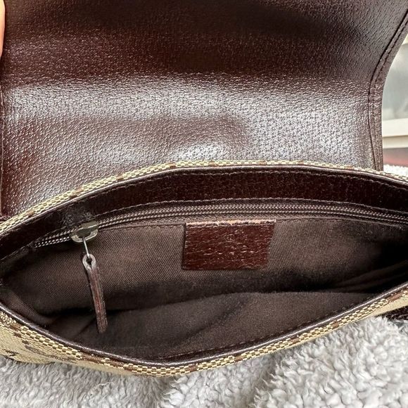 EUC Gucci Canvas Logo Bucket Belt Bag/ Waist Bag - Picture 11 of 15